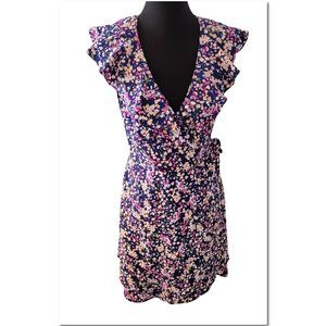 NWOT Sanctuary Floral Johanna Wrap Dress Size Medium